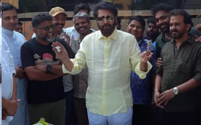 കേക്ക് മുറിച്ചും പടക്കം പൊട്ടിച്ചും ‘പാട്രിയറ്റ്’ സെറ്റിൽ പുതുവത്സരം ആഘോഷിച്ച് മമ്മൂട്ടി