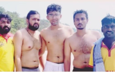 വർക്കല പാപനാശം തീരത്ത് കടലിൽ കുളിക്കുന്നതിനിടെ തിരയിൽപ്പെട്ട യുവാക്കളെ രക്ഷപ്പെടുത്തി