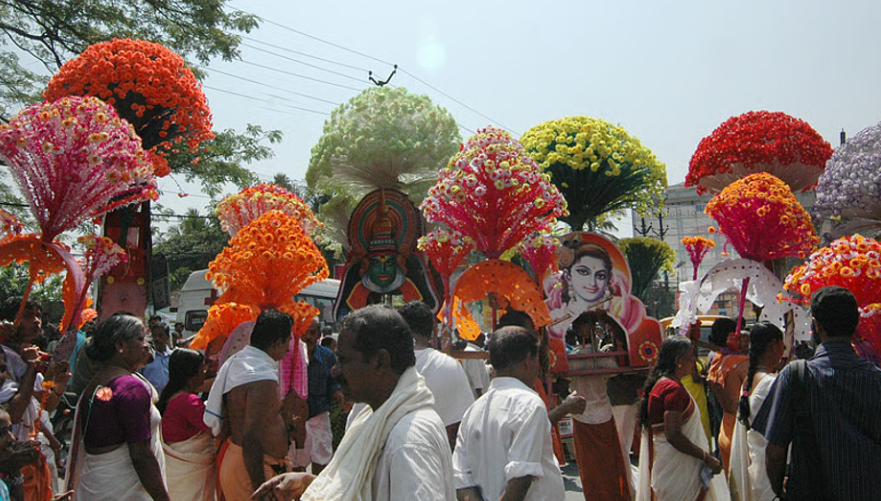 പാര്വതീ ദേവി മുരുകന് ശക്തിവേല് നല്കിയ ദിനം, അറിയാം തൈപ്പൂയം