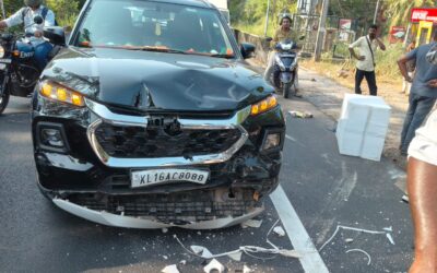 ആറ്റിങ്ങലിൽ വാഹനാപകടം: വാർഡ് കൗൺസിലർ രാജേഷ് മാധവൻ തലനാരിഴയ്ക്കു രക്ഷപ്പെട്ടു