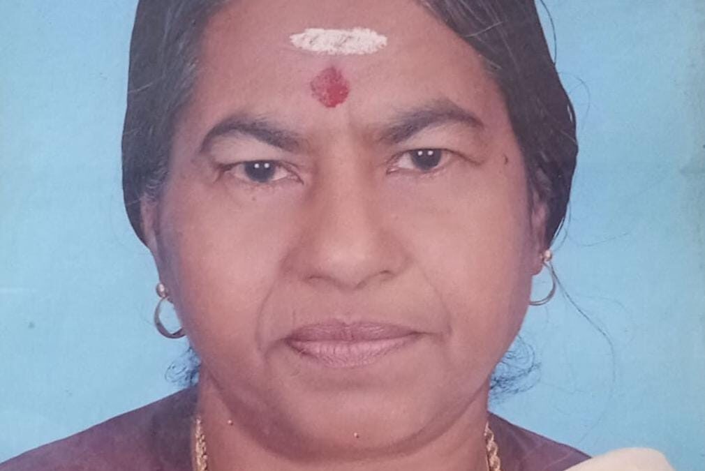 ടി. സരള (74) അന്തരിച്ചു