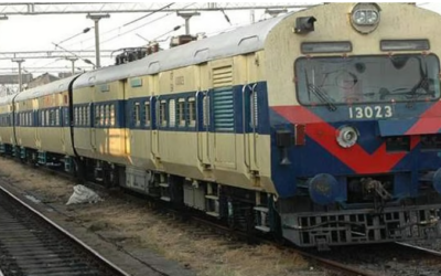 കൊല്ലം-എറണാകുളം, കൊല്ലം-പുനലൂര് റൂട്ടുകളിലെ മുഴുവന് മെമു ട്രെയിനുകളും 12 കോച്ചുകളായി ഉയര്ത്തും