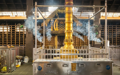 ഗുരുവായൂര്‍ ക്ഷേത്രം ശീവേലിപ്പുര ഇനി വൈദ്യുത ദീപപ്രഭയില്‍; ഭക്തര്‍ക്ക് ആനന്ദ കാഴ്ചയൊരുക്കി പുതിയ സംവിധാനം