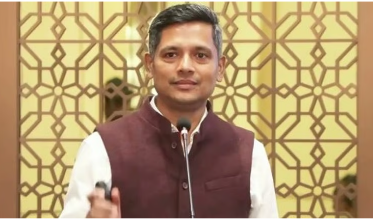 ശബരിമല വിഷയം ഉന്നയിക്കുന്നതിൽ പെരുമാറ്റ ചട്ടം ബാധകം, ലംഘനമുണ്ടായാൽ നടപടി ഉറപ്പെന്ന് തെരഞ്ഞെടുപ്പ് കമ്മീഷൻ