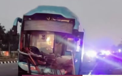 മൈസൂരുവിൽ സ്വകാര്യ സ്ലീപ്പർ ബസ് ഡിവൈഡറിൽ ഇടിച്ച് അപകടം; നാല് മലയാളികൾ മരിച്ചു