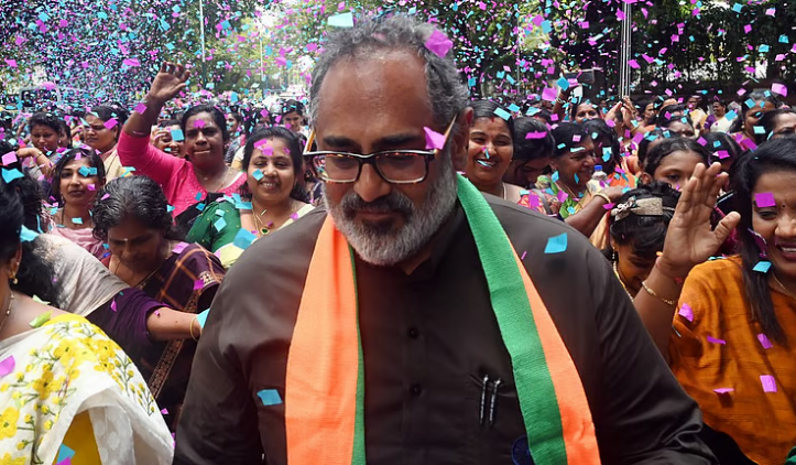 ആസ്തി വിവരങ്ങള് മറച്ചവച്ചു; രാജീവ് ചന്ദ്രശേഖറിന്റെ സ്ഥാനാര്ഥിത്വം റദ്ദാക്കണം; ആരോപണവുമായി കോണ്ഗ്രസ്