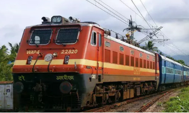 യാത്രക്കാരുടെ ശ്രദ്ധയ്ക്ക്; ടിക്കറ്റ് കാൻസൽ ചെയ്യുന്നതിലെ റീഫണ്ടിൽ പരിഷ്കാരങ്ങളുമായി റെയിൽവേ