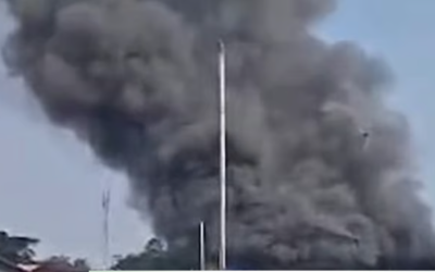 എടയാര് വ്യവസായ മേഖലയില് തീപിടിത്തം, തൊഴിലാളിയുടെ മൃതദേഹം കത്തിക്കരിഞ്ഞ നിലയില്; നിരവധിപ്പേര്ക്ക് പൊള്ളലേറ്റു