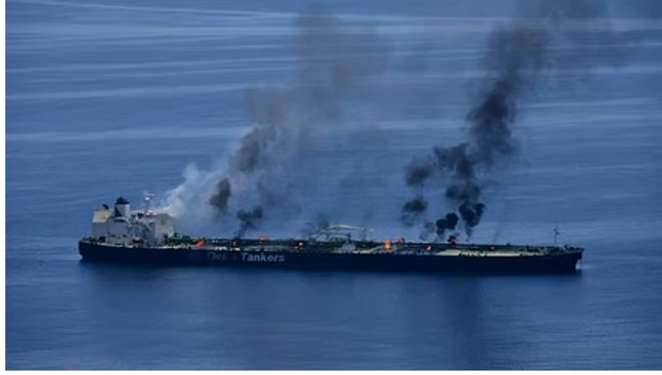 ഇറാഖിലെ ബസ്ര തീരത്ത് എണ്ണ ടാങ്കറിന് നേരെ ആക്രമണം; ഇന്ത്യക്കാരന്‍ കൊല്ലപ്പെട്ടു