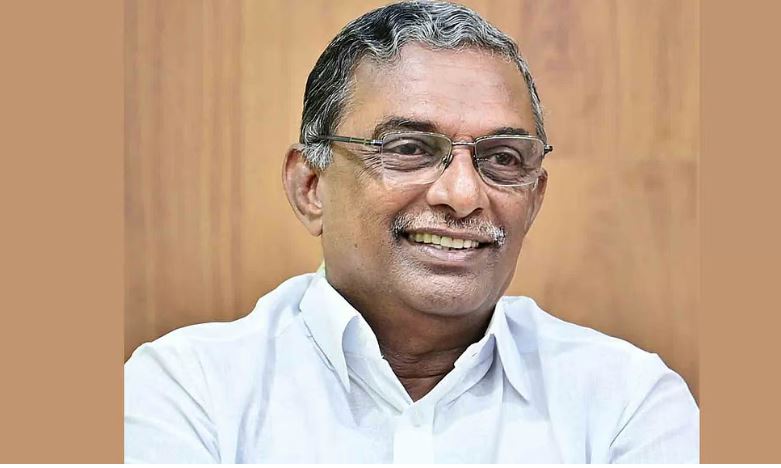 പത്മകുമാറും പുറത്തേക്ക്; സ്വർണ്ണക്കൊള്ള കേസിൽ സ്വാഭാവിക ജാമ്യം