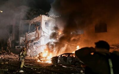 തിരിച്ചടി തുടര്ന്ന് ഇറാന്, സല്മാന് തുറമുഖം ആക്രമിച്ചു; ഇറാന്റെ ബാലിസ്റ്റിക് മിസൈല് ശേഖരം തകര്ത്തെന്ന് അമേരിക്ക