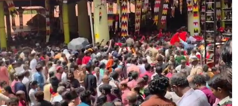 കൊടുങ്ങല്ലൂര് മീന ഭരണി ആഘോഷങ്ങള്ക്ക് തുടക്കം, ഭക്തിസാന്ദ്രമായ അന്തരീക്ഷത്തില് കോഴിക്കല്ല് മൂടല് ചടങ്ങ്