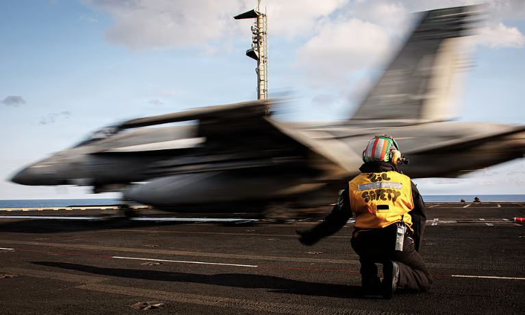 ആക്രമണം കടുപ്പിച്ച് ഇസ്രയേലും യുഎസും, ഇറാനില്‍ 1230 പേര്‍ കൊല്ലപ്പെട്ടു