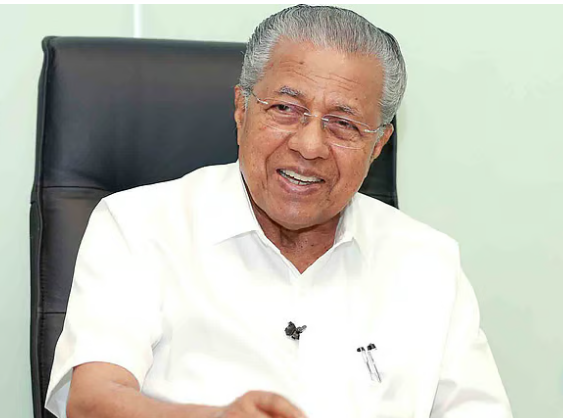 പ്രവാസികൾക്കായി കൂടുതൽ വിമാന സർവീസുകൾ ഉറപ്പാക്കണം: മുഖ്യമന്ത്രി