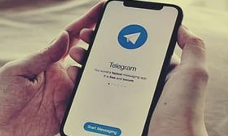 പാഠ പുസ്തകം ‘മൈക്രോ’ ആക്കും; കോപ്പിയടിക്കാൻ സഹായം; 2 ടെലഗ്രാം ചാനലുകൾ നിരീക്ഷണത്തിൽ