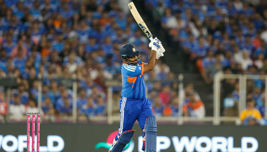 ‘ആ നിർണായക ഘട്ടത്തിൽ സഞ്ജുവിനെ ഇറക്കി, ലോകകപ്പും കിട്ടി!’