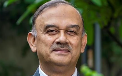 എച്ച്ഡിഎഫ്സി ബാങ്ക് ചെയര്‍മാന്‍ അതാനു ചക്രവര്‍ത്തി രാജിവെച്ചു; ബാങ്ക് ഓഹരിയില്‍ ഇടിവ്