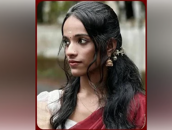 രാവിലെ വീട്ടിൽ നിന്നു കോളജിലേക്ക് പോയി, തിരിച്ചെത്തിയില്ല; എംബിഎ വിദ്യാർഥിനിയുടെ മൃതദേഹം തോട്ടിൽ