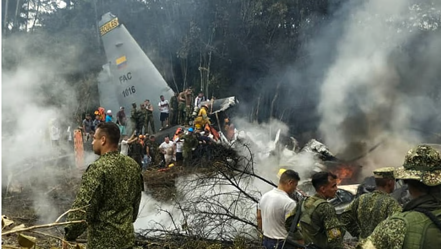 പറന്നുയര്‍ന്ന് മിനിറ്റുകള്‍ക്കകം തകര്‍ന്നുവീണു; കൊളംബിയന്‍ സൈനിക വിമാനം തകര്‍ന്ന് 66 മരണം