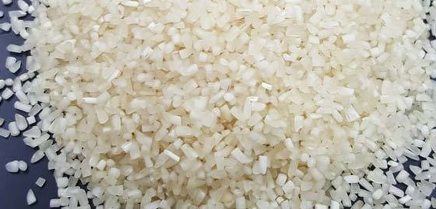 പൊടിഅരി വിഹിതം 10 ശതമാനമായി കുറയ്ക്കും; 90 ലക്ഷം ടണ്‍ എഥനോള്‍ വ്യവസായത്തിലേക്ക് വഴിമാറ്റാന്‍ കേന്ദ്രം