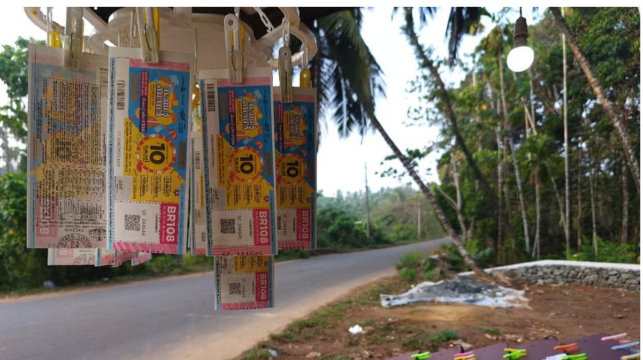 സമ്മര് ബംപര്: പത്തുകോടിയുടെ ഒന്നാം സമ്മാനം SB 517026 ന്