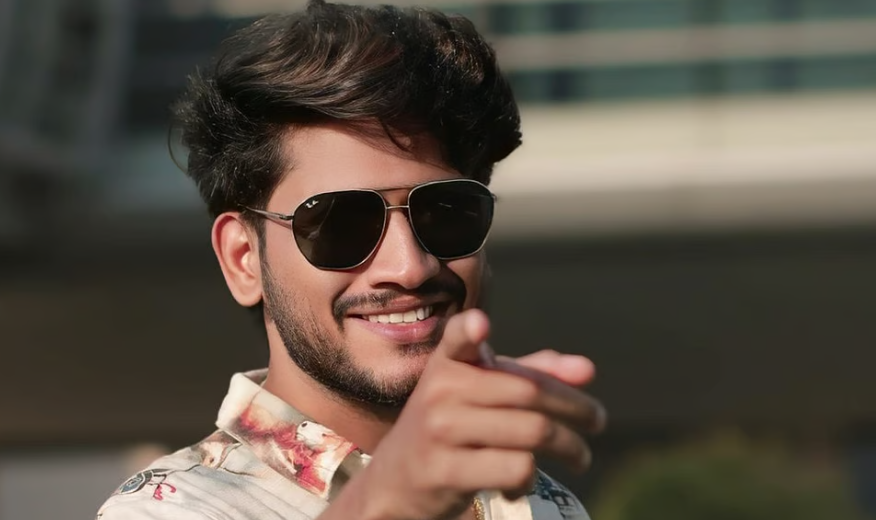 ‘അഖില് മാരാര് ജയിച്ചാല് ബ്രായും ഷഡ്ഡിയും ഇട്ട് ഓടും’; ഒടുവില് മാപ്പ് പറഞ്ഞ് ഇന്ഫ്ളുവന്സര്