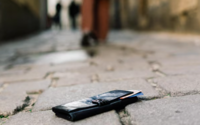 പേഴ്സ് നഷ്ടപ്പെട്ടു