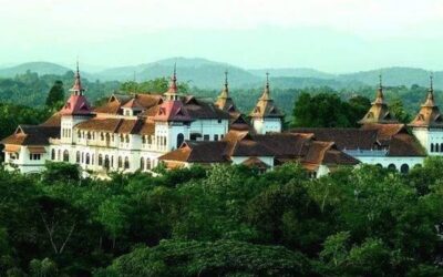 കവടിയാര് കൊട്ടാരത്തിലെ മോഷണം: വിദേശികള് ഉള്പ്പെടെ സന്ദര്ശകർ സംശയ നിഴലില്, അന്വേഷണം ക്രൈംബ്രാഞ്ചിന് കൈമാറിയേക്കും