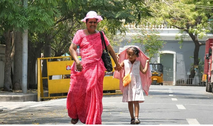 അടുത്ത രണ്ട് ദിവസം ഉഷ്ണതരംഗത്തിന് സമാനമായ കടുത്ത ചൂട്; മുന്നറിയിപ്പ്
