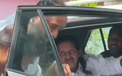 തെരഞ്ഞെടുപ്പ് പ്രസംഗത്തിനിടെ പന്ന്യന്‍ രവീന്ദ്രന്‍ കുഴഞ്ഞുവീണു