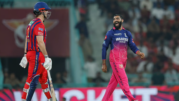 ‘ഈ പുരസ്‌കാരം വിദ്യാഭ്യാസ മന്ത്രിക്ക് സമ്മാനിക്കുന്നു’; മിന്നും പ്രകടനത്തിന് പിന്നിലെ രഹസ്യം വെളിപ്പെടുത്തി ജഡേജ