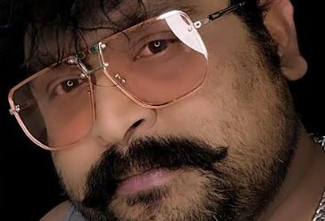 เดธเตเดทเตเดฏเตฝ เดฎเตเดกเดฟเดฏ เดฑเตเตฝ เดคเดพเดฐเด โ’เดเตเดฃเตเด เดฌเดฟเดจเต’ เด
เดจเตเดคเดฐเดฟเดเตเดเต; เดเตเดฑเดฟเดชเตเดชเต เดชเดเตเดเตเดตเดเตเดเต เดจเดเดฟ เดธเตเดจเตเดน เดถเตเดฐเตเดเตเดฎเดพเตผ