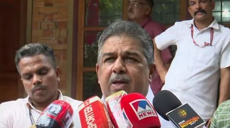 ‘സിനിമയിലെ സംഭാവന മുന്‍നിര്‍ത്തി ഉയര്‍ന്ന പദവികള്‍ നല്‍കി; സര്‍ക്കാര്‍ ഇരയോടൊപ്പം’