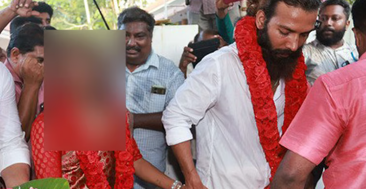 കുംഭമേള വൈറല്‍ താരത്തിന്റെ വിവാഹം: പോക്‌സോ കേസിനൊപ്പം പട്ടിക വര്‍ഗപീഡന കുറ്റവും