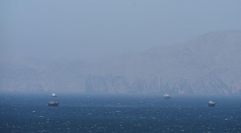 ഇറാൻ തുറമുഖങ്ങൾക്ക് യുഎസ് ഉപരോധം; എണ്ണവില കുതിച്ചുയരുന്നു