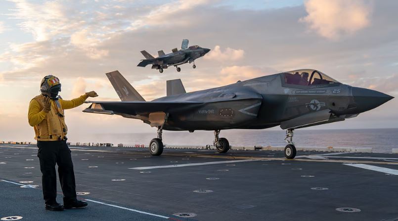 വീണ്ടും യുദ്ധം?, ഇറാൻ തീരത്ത് യുഎസ് ആക്രമണ കപ്പൽ വിന്യസിച്ചു; ചർച്ച വേണമെന്ന് ഇറാൻ