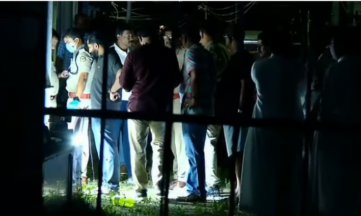 പള്ളിവളപ്പില് നവജാത ശിശുവിന്റെ മൃതദേഹം; അമ്മ കസ്റ്റഡിയിൽ,ദുരൂഹത തുടരുന്നു