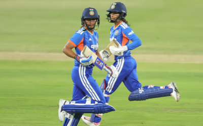 ലോകകപ്പ് ഒരുക്കം; ദക്ഷിണാഫ്രിക്കയ്‌ക്കെതിരെ ഇന്ത്യന്‍ വനിതകള്‍ക്ക് തോല്‍വി