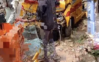 നാവായിക്കുളം തട്ടുപാലത്ത് സ്കൂൾ വാഹനം ക്രെയിനിന് പിന്നിലിടിച്ച് അപകടം; അധ്യാപികമാർക്ക് പരിക്ക്