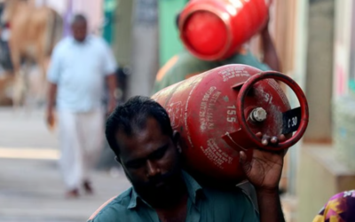 അതിഥി തൊഴിലാളികളുടെ അഞ്ച് കിലോ എൽപിജി സിലിണ്ടറുകളുടെ ക്വോട്ട ഇരട്ടിയാക്കി കേന്ദ്രം