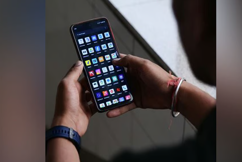 കോളും എസ്എംഎസും മാത്രം, ഇന്റര്‍നെറ്റ് ഇല്ലാത്ത റീചാര്‍ജ് പ്ലാനുകളും വരുന്നു, ചെലവ് കുറയും; പുതിയ നിര്‍ദേശവുമായി ട്രായ്