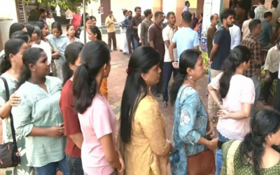 പോളിങ്ങ് ബൂത്തിൽ ഒളികാമറയുള്ള കണ്ണട ധരിച്ച് എത്തി; യുഡിഎഫ് സ്ഥാനാർഥിയുടെ ചീഫ് ഏജന്റ് പിടിയിൽ