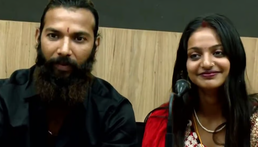 ‘കുംഭമേള വൈറല്‍ പെണ്‍കുട്ടിയുടെ മൊഴിയെടുക്കണം’; കൊച്ചി കേന്ദ്രീകരിച്ച് തിരച്ചില്‍ വ്യാപകമാക്കി മധ്യപ്രദേശ് പൊലീസ്