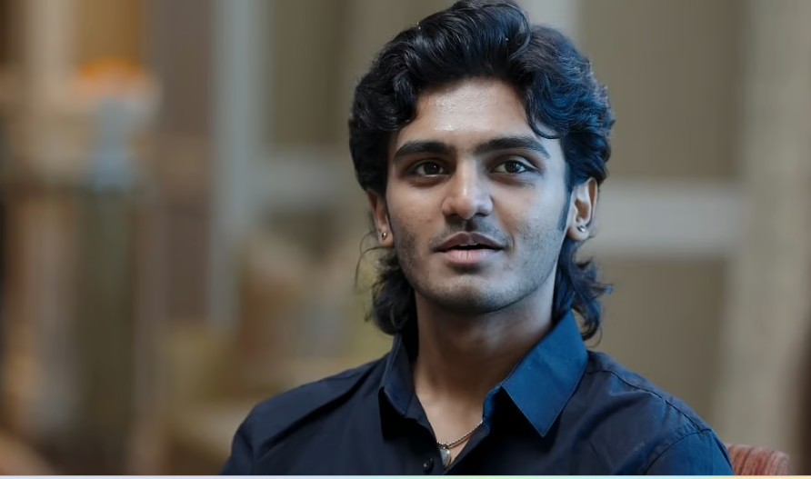 ‘ആയിരത്തിലധികം പാട്ടുകൾ ഞാനിപ്പോൾ ചെയ്ത് വച്ചിട്ടുണ്ട്; 60 വയസ് കഴിയുമ്പോൾ ഉപയോ​ഗിക്കും’