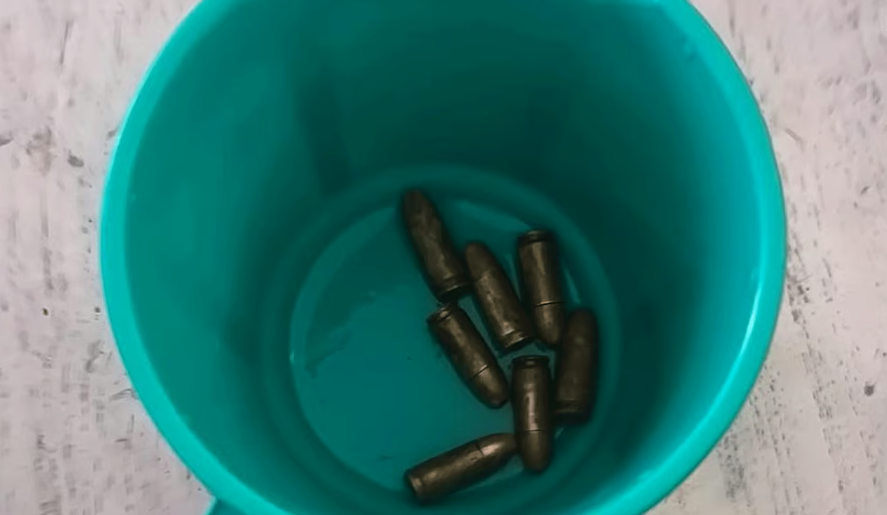 തിരുവനന്തപുരത്ത് ആശുപത്രി ശുചിമുറിയില്‍ വെടിയുണ്ടകള്‍ ഉപേക്ഷിച്ച നിലയില്‍