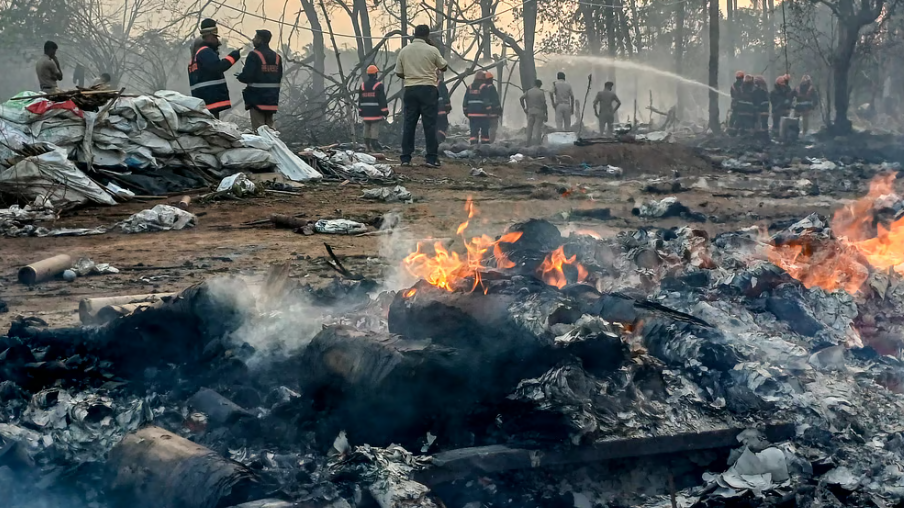 മുണ്ടത്തിക്കോട് വെടിക്കെട്ട് ദുരന്തം: ഒരാള്‍ കൂടി മരിച്ചു; മരണം 17 ആയി