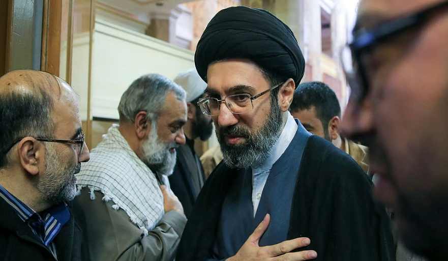 തീരുമാനങ്ങളെടുക്കാൻ മുജ്‌തബ അശക്തൻ?, ഇറാനിൽ സൈന്യം ഭരണനിയന്ത്രണം ഏറ്റെടുത്തു, റിപ്പോർട്ട്