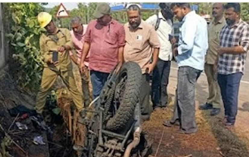മട്ടന്നൂരില്‍ ഇലക്ട്രിക് പോസ്റ്റിലിടിച്ച് ബൈക്ക് കത്തി ; പൊള്ളലേറ്റ യുവാവ് മരിച്ചു