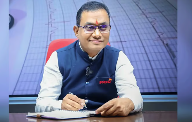 നീറ്റ് പരീക്ഷാ ക്രമക്കേടില്‍ ഒരു പ്രമുഖന്‍ കൂടി പിടിയില്‍; ആരാണ് അറസ്റ്റിലായ ‘എം സര്‍’?