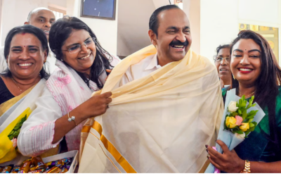 സതീശനെ മുഖ്യമന്ത്രി ആക്കണം; പ്രവർത്തകർ തെരുവിൽ